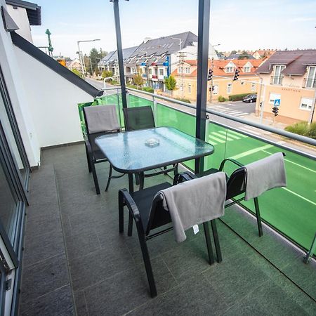 Nemeth Apartmanok Sarvar Exterior foto