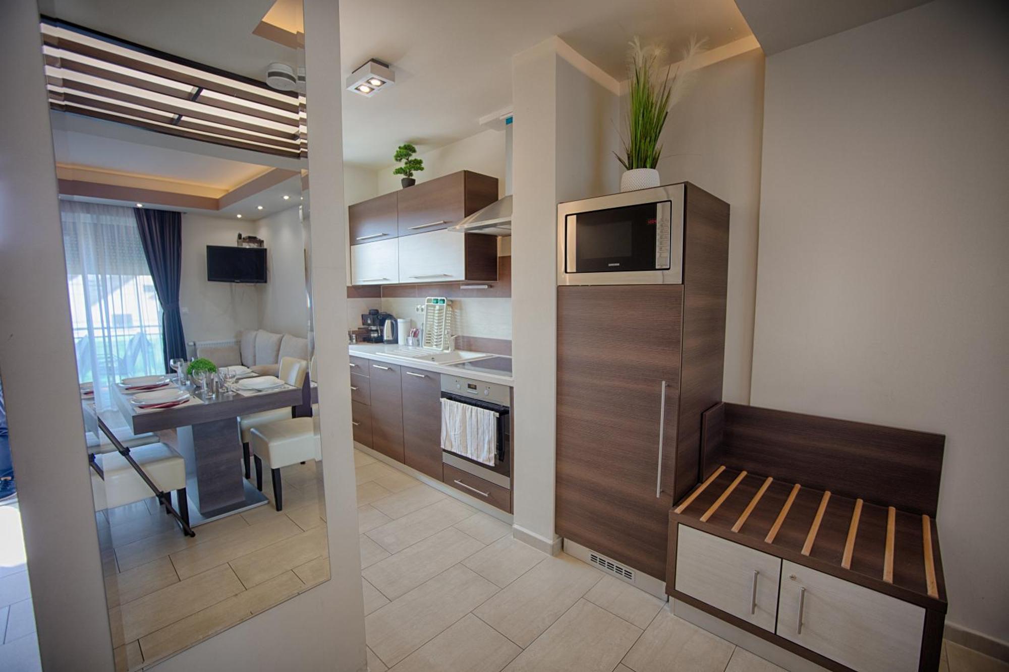 Nemeth Apartmanok Sarvar Exterior foto